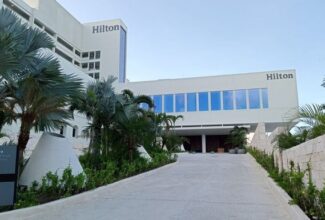 Hilton Cancun Mar Caribe All-Inclusive Resort: A Paradigm Shift in Luxury Hospitality in Mexico's Hotel Zone