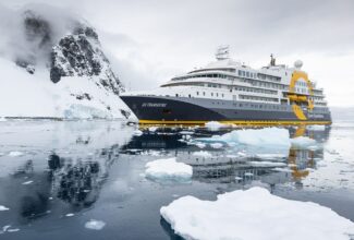 Quark Expeditions Raises the Bar: Free Alcohol and Wi-Fi for Antarctic Cruises Starting 2024-25