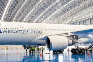 Mexico's Awesome Cargo Explores 737-800 Freighters for US Expansion