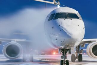 Understanding the De-Icing Process on Airplanes During Winter Weather