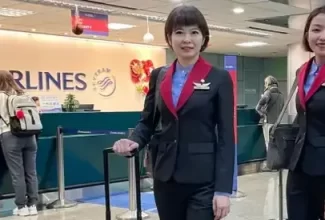 China Airlines Introduces Pantsuit Uniforms for Female Staff