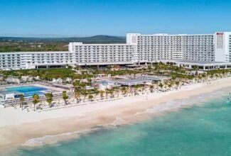 Riu Aquarelle in Jamaica Offers Luxe Family Getaways