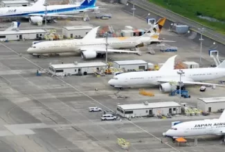 Boeing Outperforms Airbus in February Deliveries