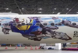 Japan Airlines Unveils Gundam-Themed Jet for EXPO 2025
