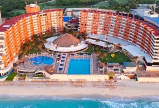 All-Inclusive Crown Paradise Resorts Offer Sun-Filled Escapes in Cancun and Puerto Vallarta