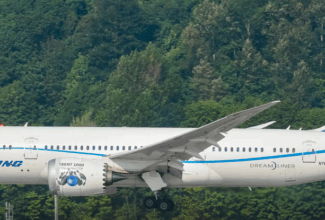 CNBC’s Cramer Stands by Boeing Despite India Crash Probe