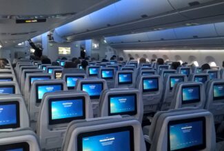 Experts Urge Mandatory AEDs on All Commercial Flights