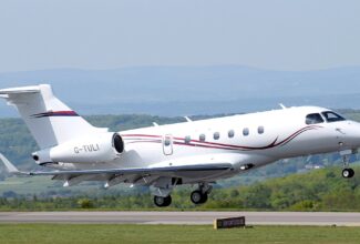 Consultant Urges Embraer to Enter Large-Cabin Jet Market Amid Growth Potential