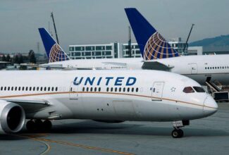 United Draws Line on O’Hare Gate Fight With American