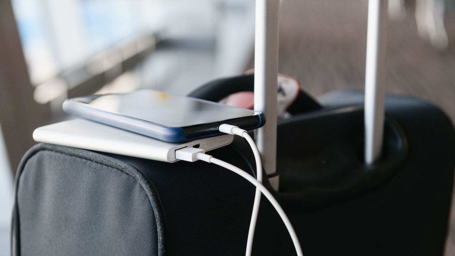 All Korean Airlines Ban In-Flight Use of Power Banks